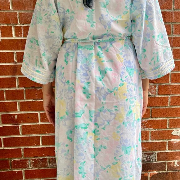 90's Pastel Floral Robe with Tie and Pockets - Pastel Floral Robe - Picture 4 of 6